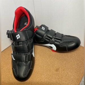 Peloton original cycling shoes Women’s size 39/ US 8 - EUC